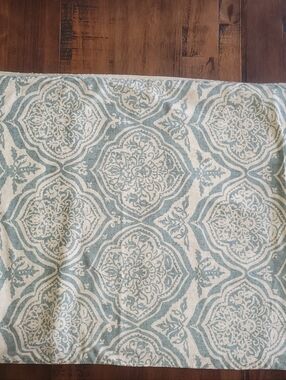 Pottery Barn Slate Blue Creme Medallion Table Runner  18x108"